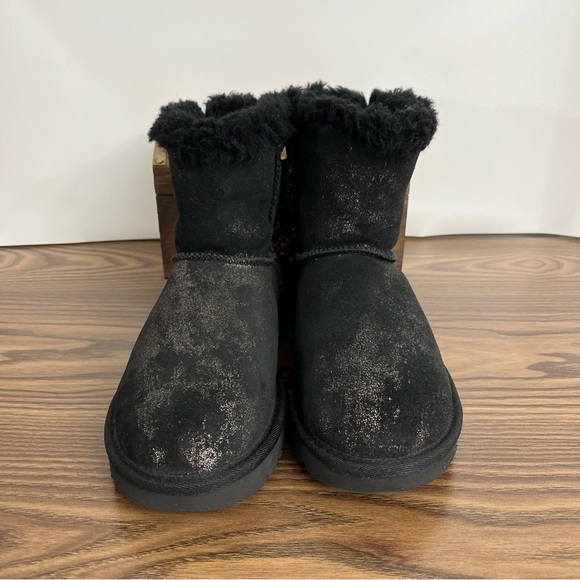 UGG MINI BAILEY BOW GLIMMER BLACK SUEDE GLITTER WOMEN'S BOOTS SIZE 5 COMFY BOOTS - Picture 5 of 12